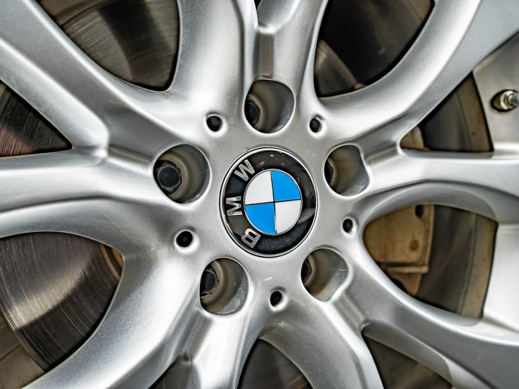 Used 2015 Black Sapphire Metallic BMW xDrive35i image 11