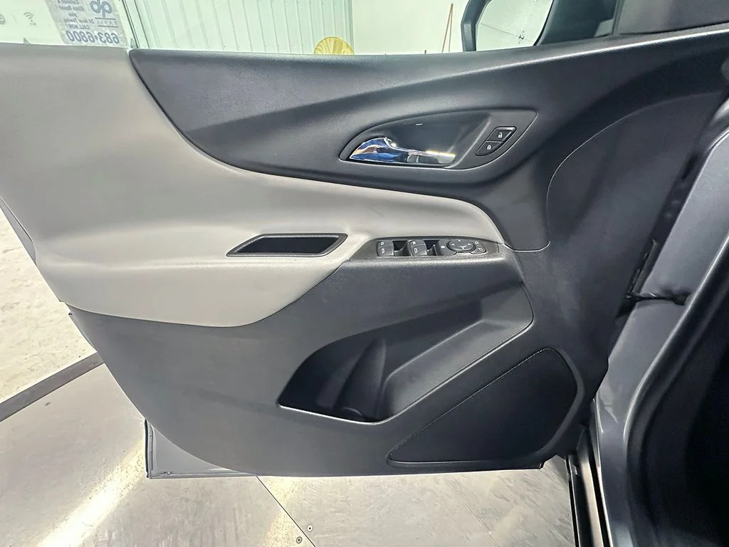 Used 2023 Gray Chevrolet LS image 21