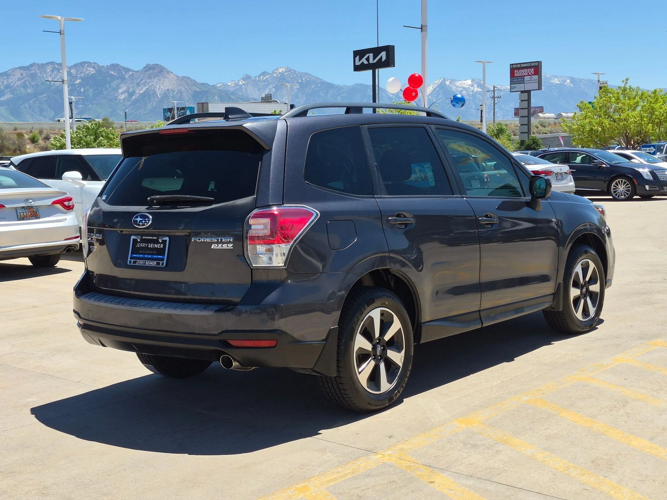 Used 2017 Dark Gray Metallic Subaru Premium image 3