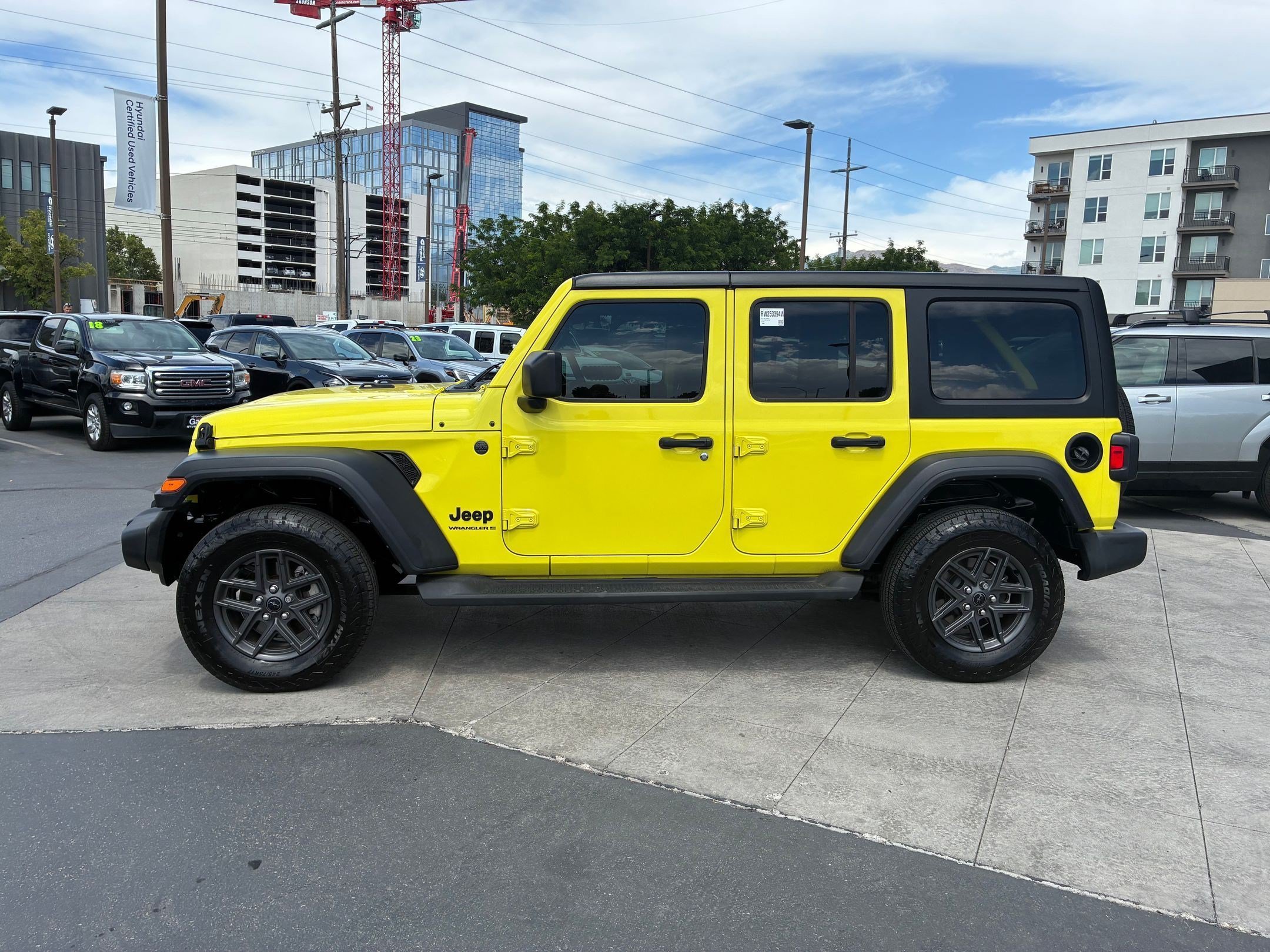 Ken Garff Cert 2024 High Velocity Clearcoat Jeep Sport S image 7