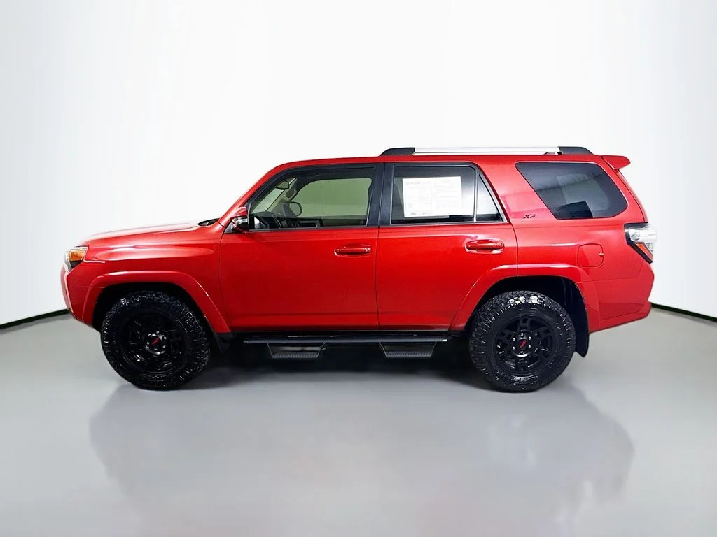 Used 2022 Barcelona Red Metallic Toyota SR5 Premium image 4