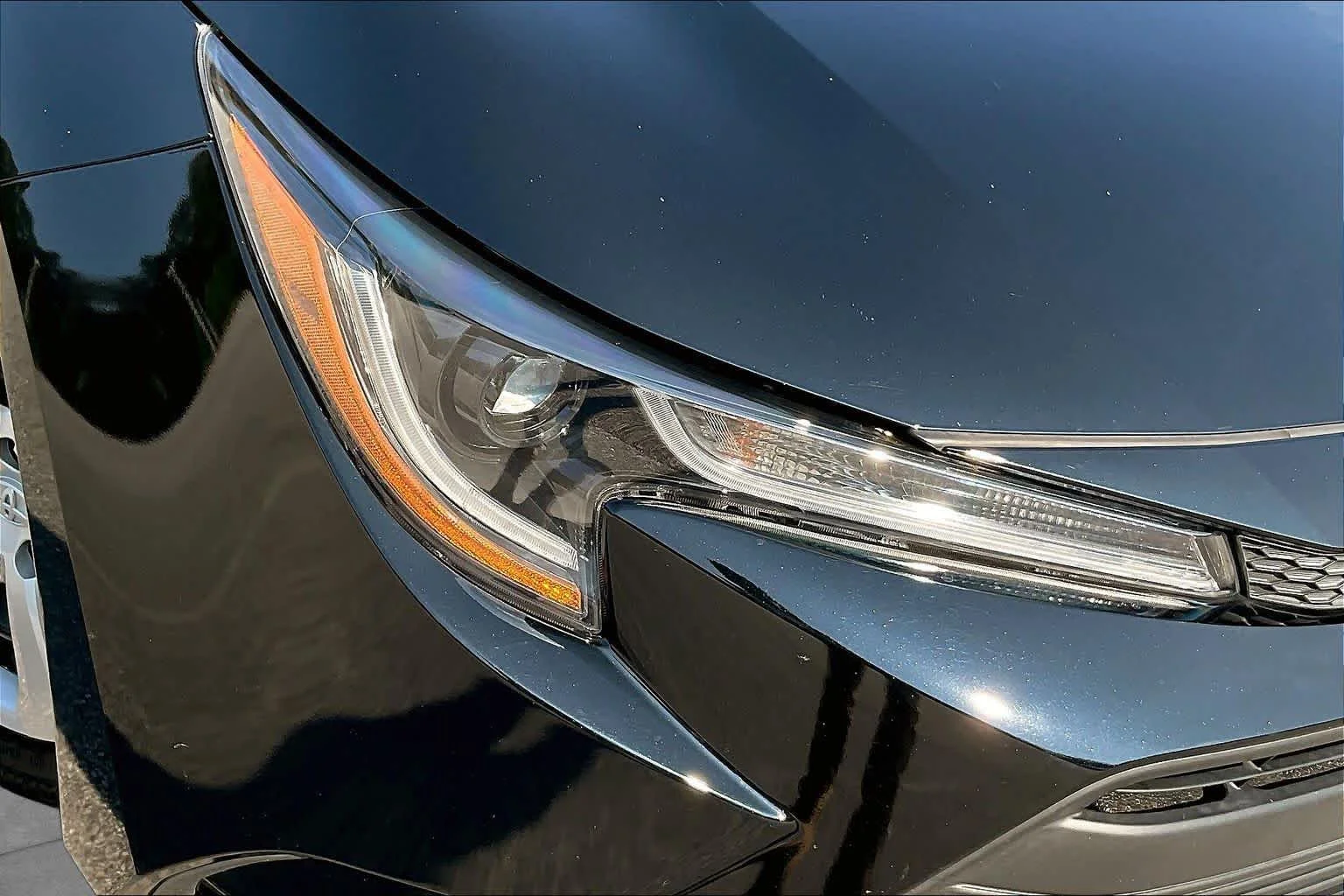 Used 2024 Midnight Black Metallic Toyota LE image 27