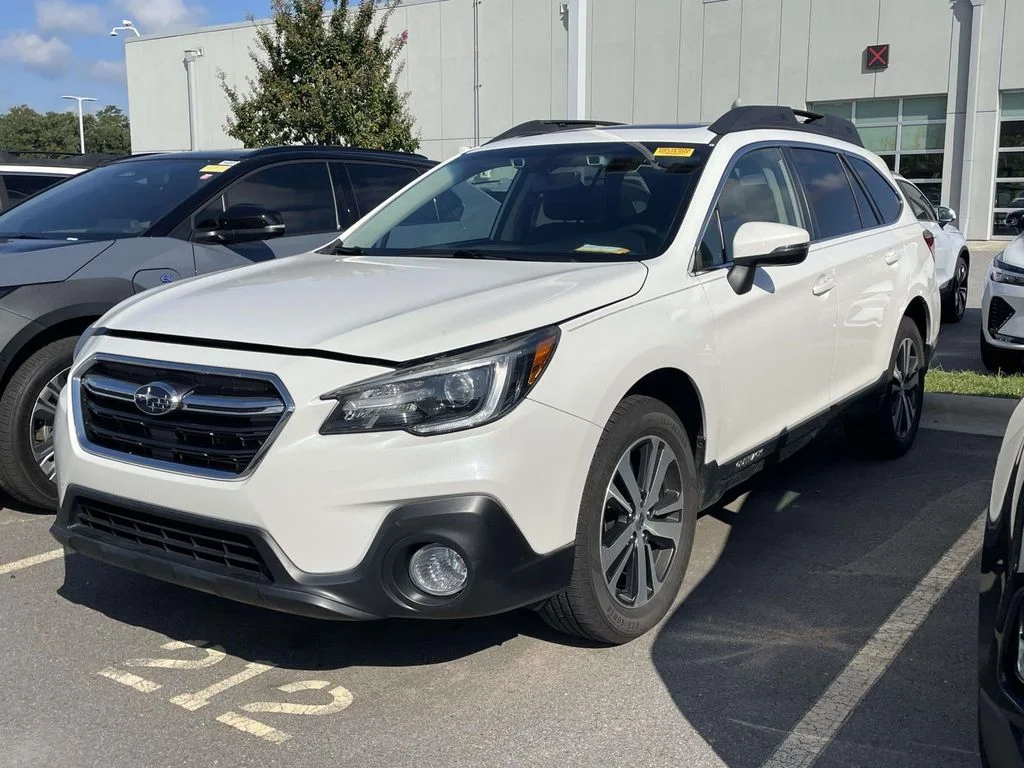 Used 2019 Crystal White Pearl Subaru Limited image 2