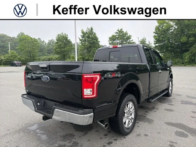 Used 2016 Black Ford XLT image 5