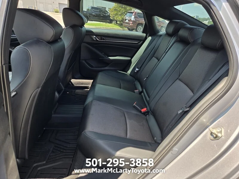Used 2018 SILVER Honda SPORT 1.5T CVT image 10