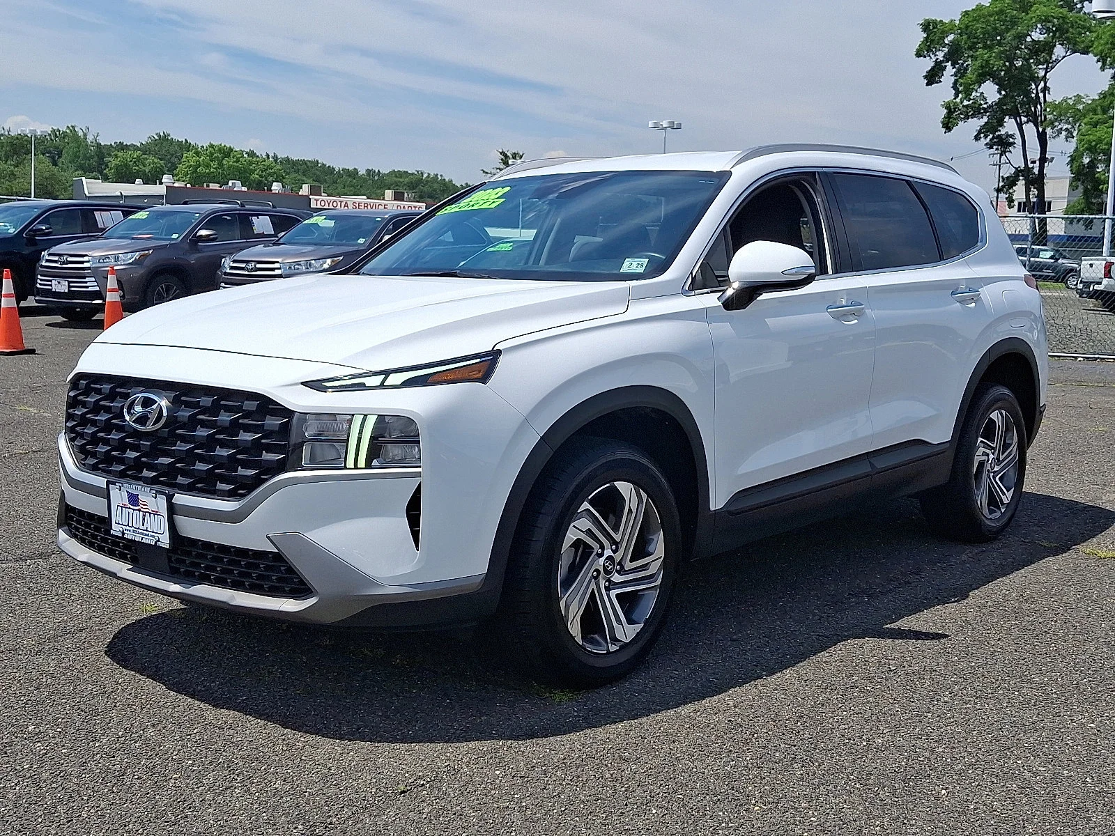 Used 2023 Serenity White Pearl Hyundai SEL image 3