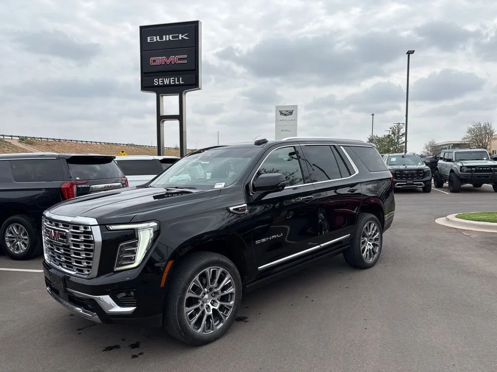 2025 GMC Yukon 4WD Denali's photo
