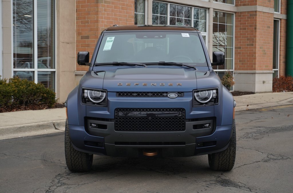 2026 LAND ROVER DEFENDER - Image 3