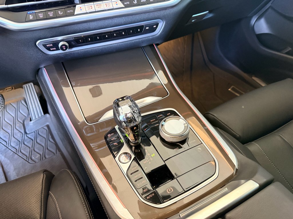 2022 BMW X5 40i - Photo 18