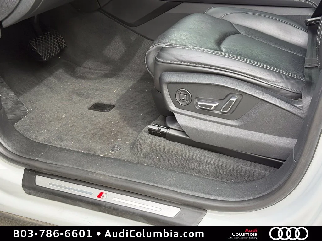 Used 2024 White Audi 55 Prestige image 22