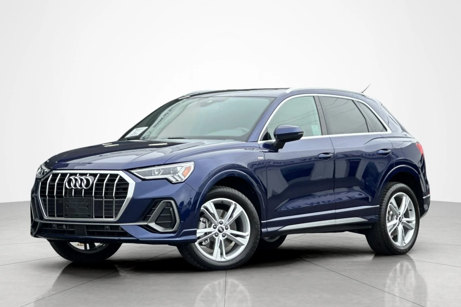 2022 Audi Q3 45 TFSI S Line Premium Plus quattro's photo
