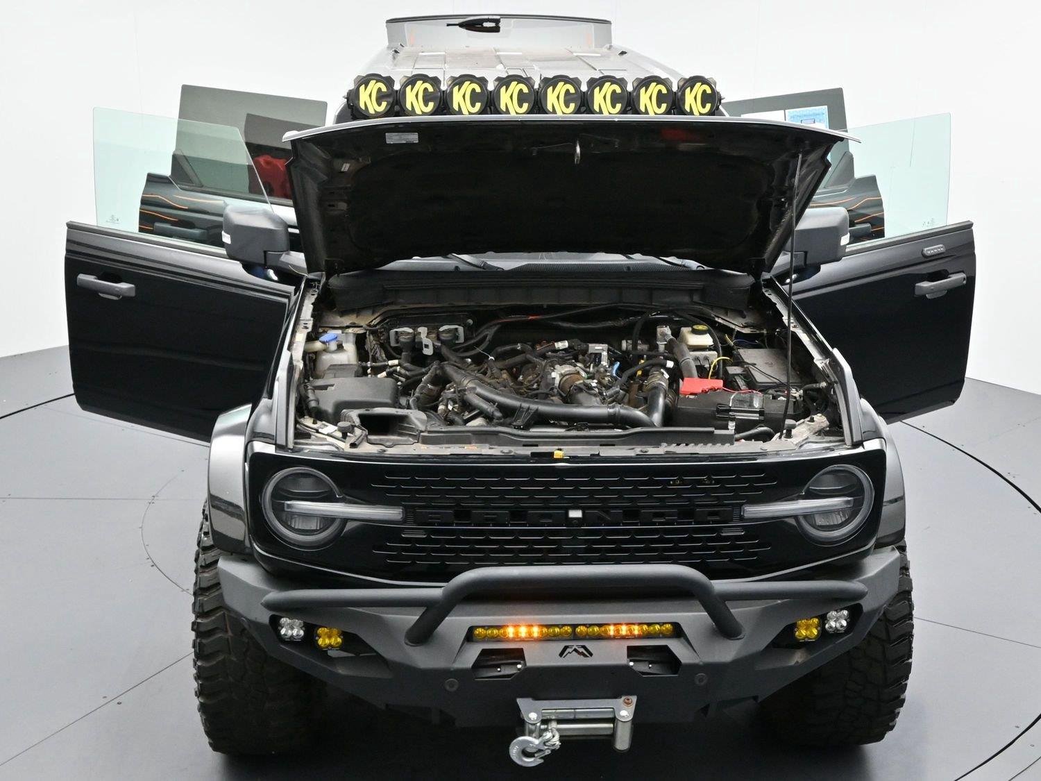 Used 2021 Shadow Black Ford Badlands image 50