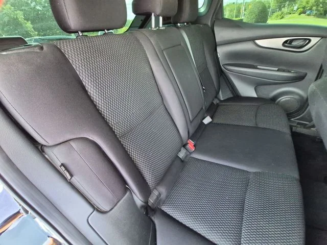 Used 2021 Black Nissan S image 33