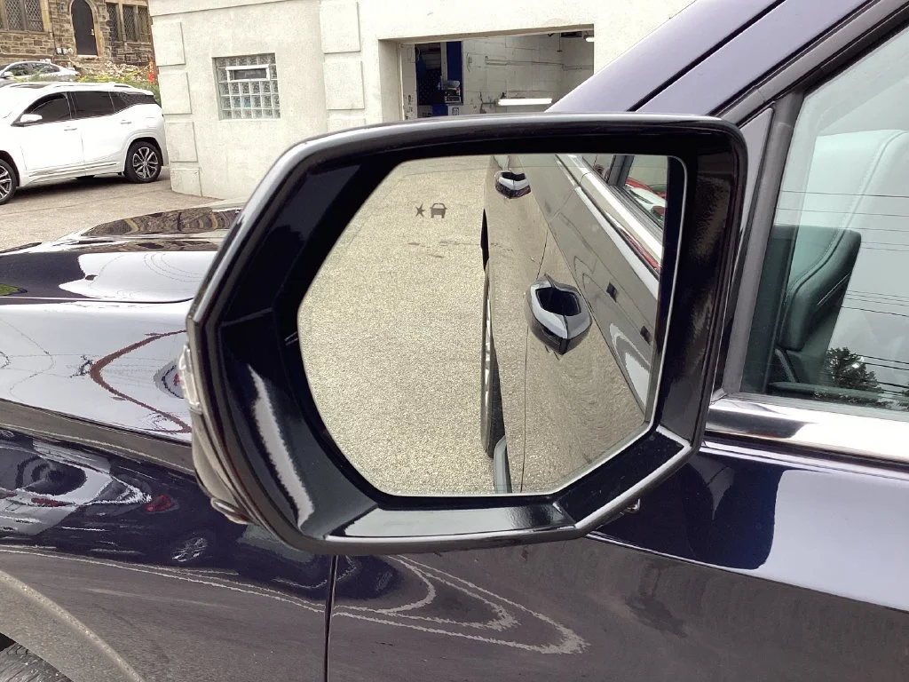 Used 2023 MIDNIGHT BLUE METALLIC Chevrolet LT image 33