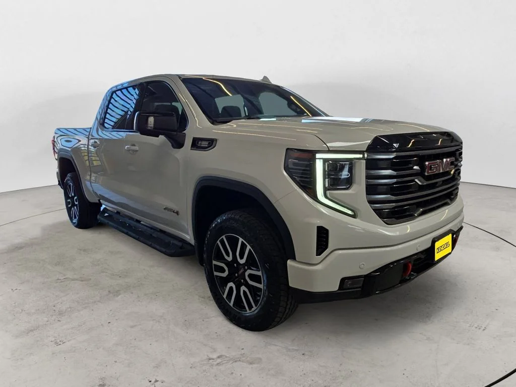 2025 GMC Sierra 1500 AT4 - Photo 3
