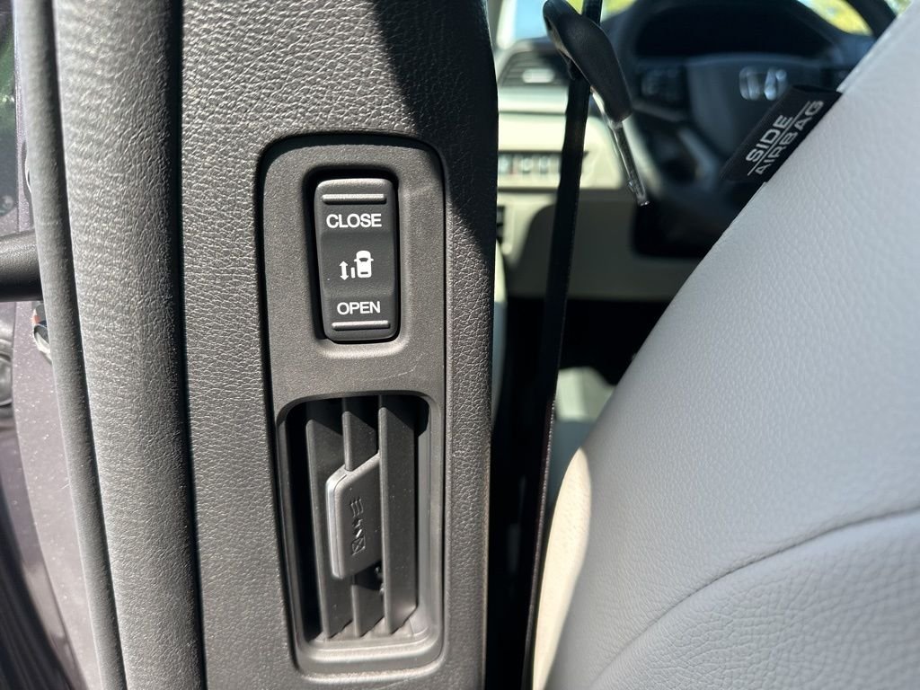 2026 Honda Odyssey EX-L - Photo 15
