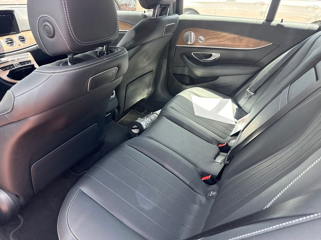 Used 2019 Silver Mercedes-Benz E 300 image 6