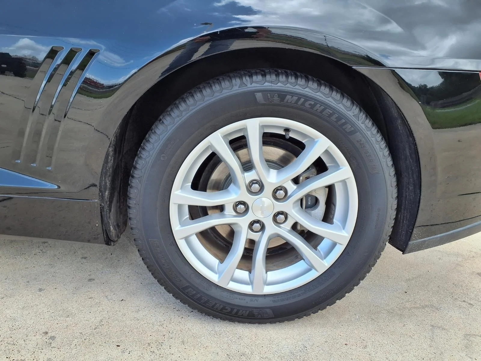 Used 2015 Black Chevrolet 1LT image 9