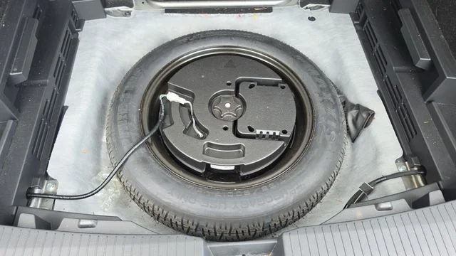 Used 2023 Gun Metallic Nissan SV image 16