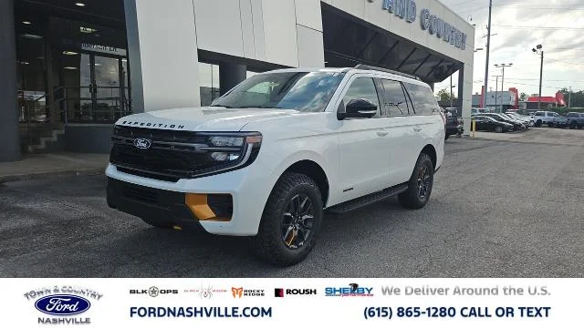 New 2027 Star White Metallic Tri-Coat Ford Tremor 4WD image 22