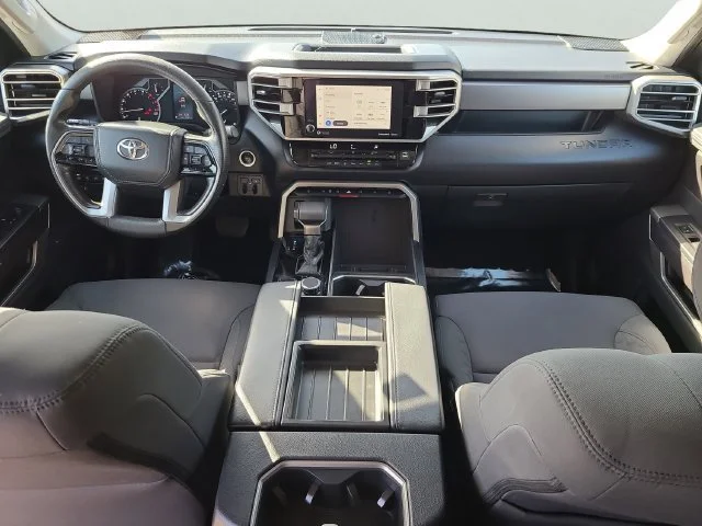 Used 2023  Toyota SR5 image 15
