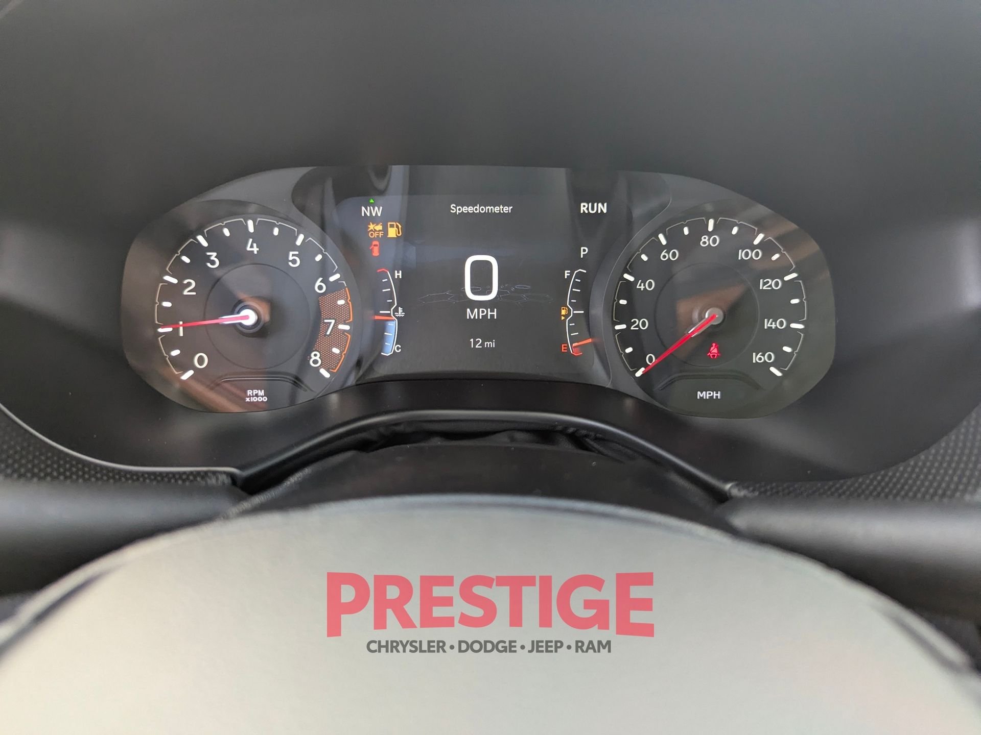 New 2026 Bright White Clear-Coat Exterior Paint Jeep Trailhawk image 13