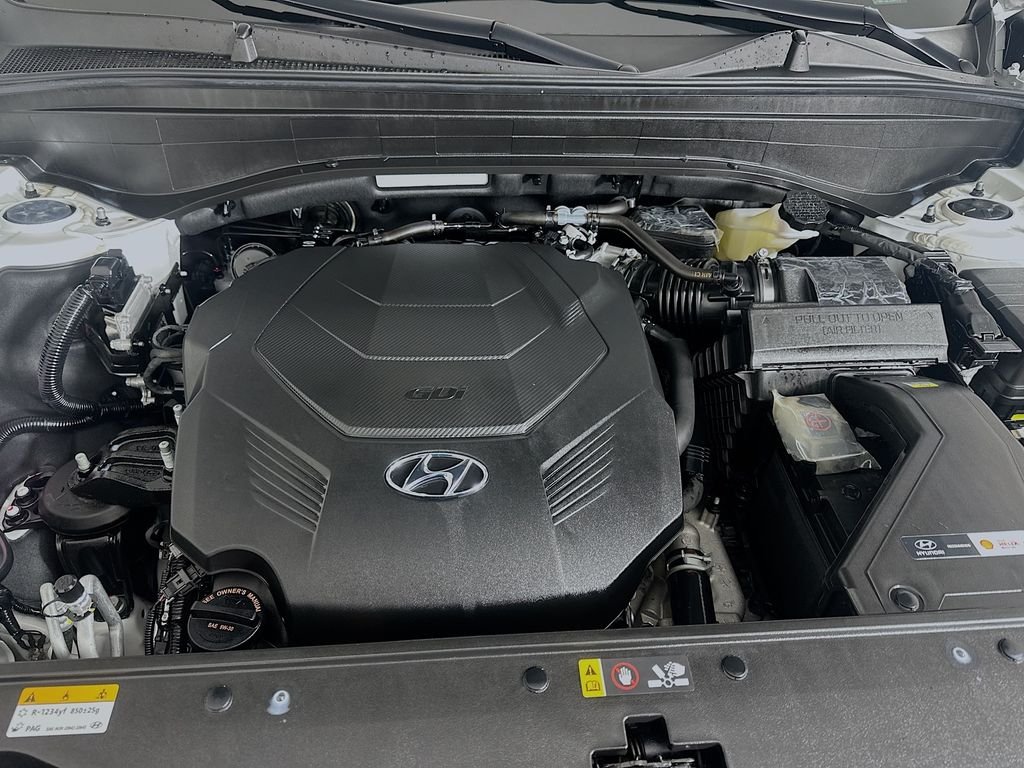 Used 2025 White Hyundai Calligraphy Night Edition image 31