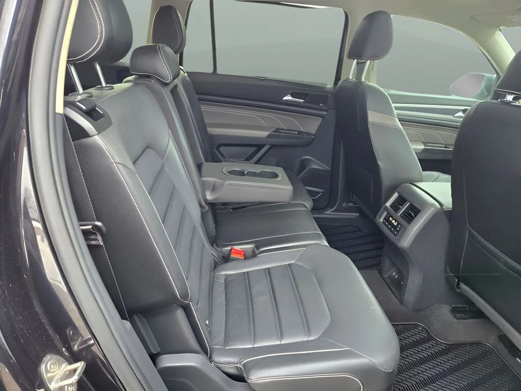 2022 Volkswagen Atlas SEL Premium R-Line - Photo 11