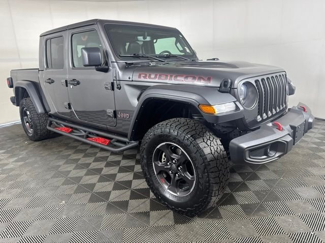 Used 2023 Crystal Metallic Jeep Rubicon image 1