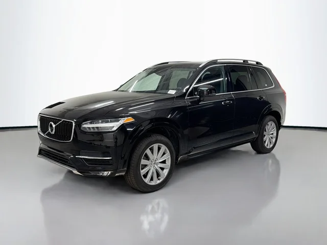 2018 Volvo XC90 T5 Momentum