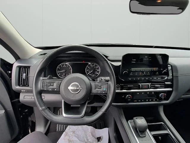 Used 2023 Black Nissan SL image 21