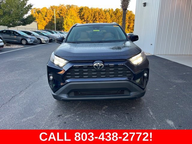 Used 2024  Toyota XLE Premium image 37
