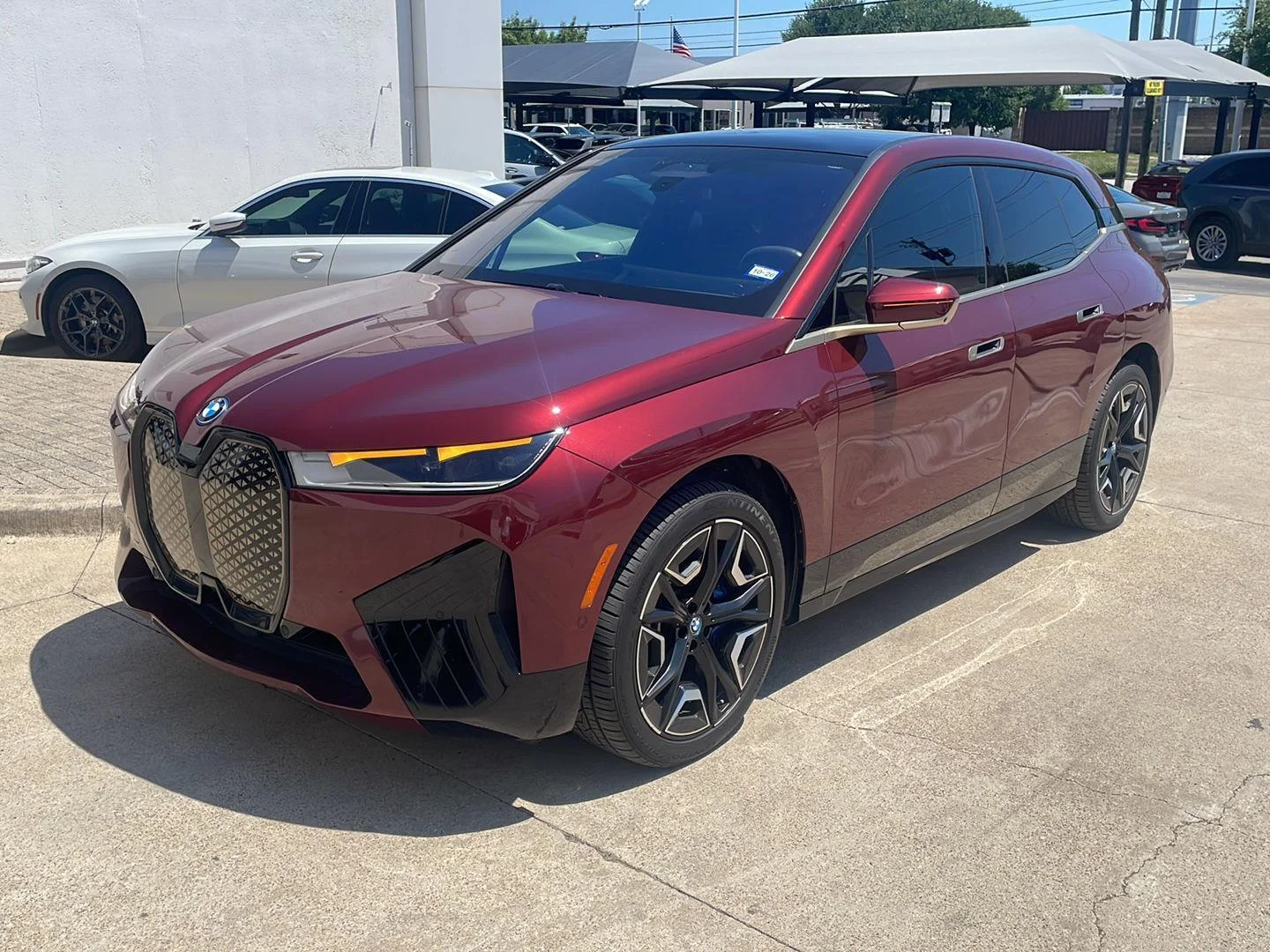 2024 BMW iX xDrive50's photo