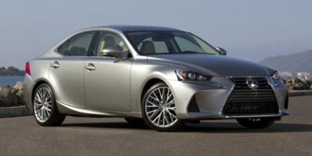2019 Lexus IS 
