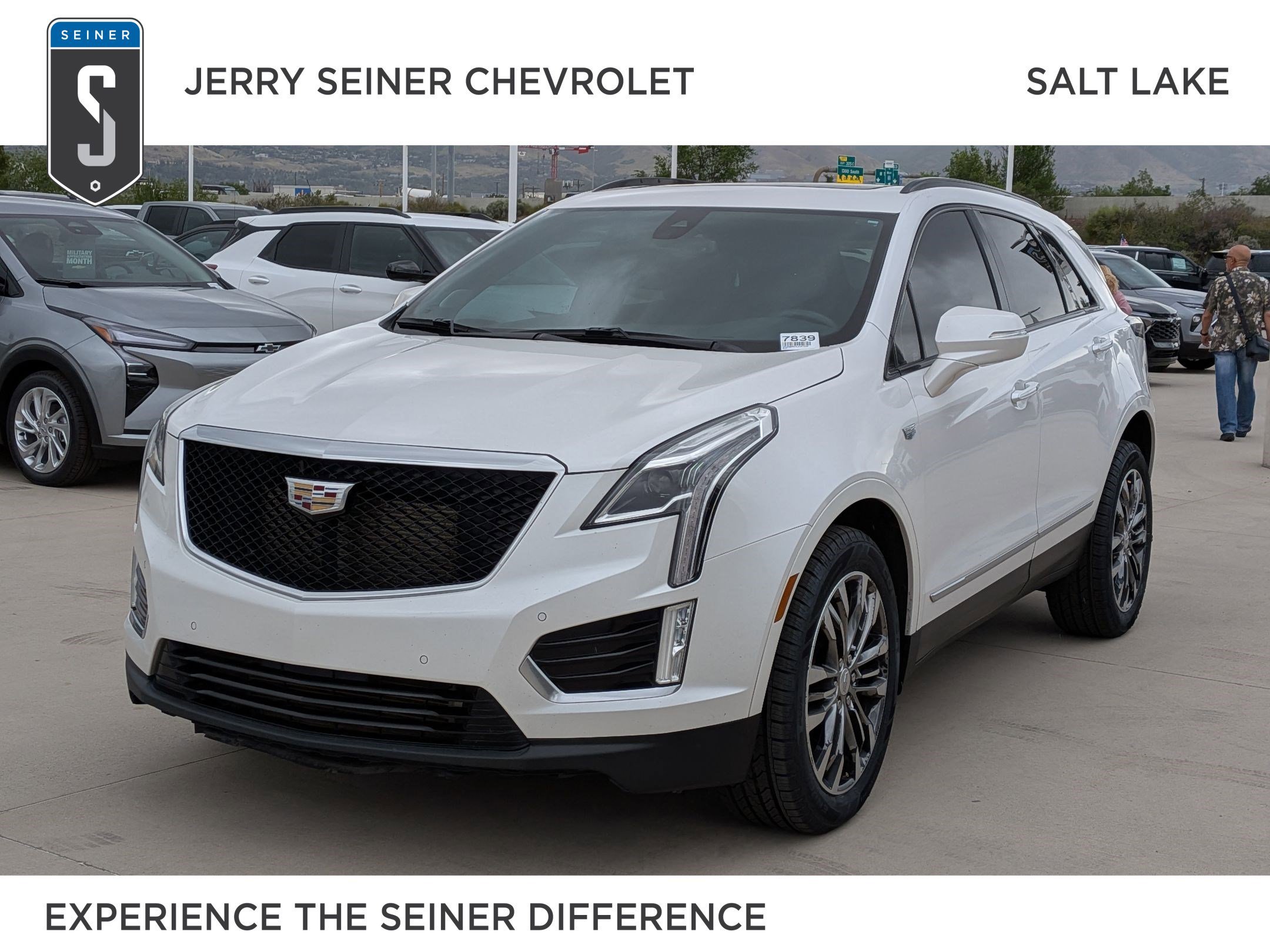 2020 Cadillac XT5 AWD Sport's photo