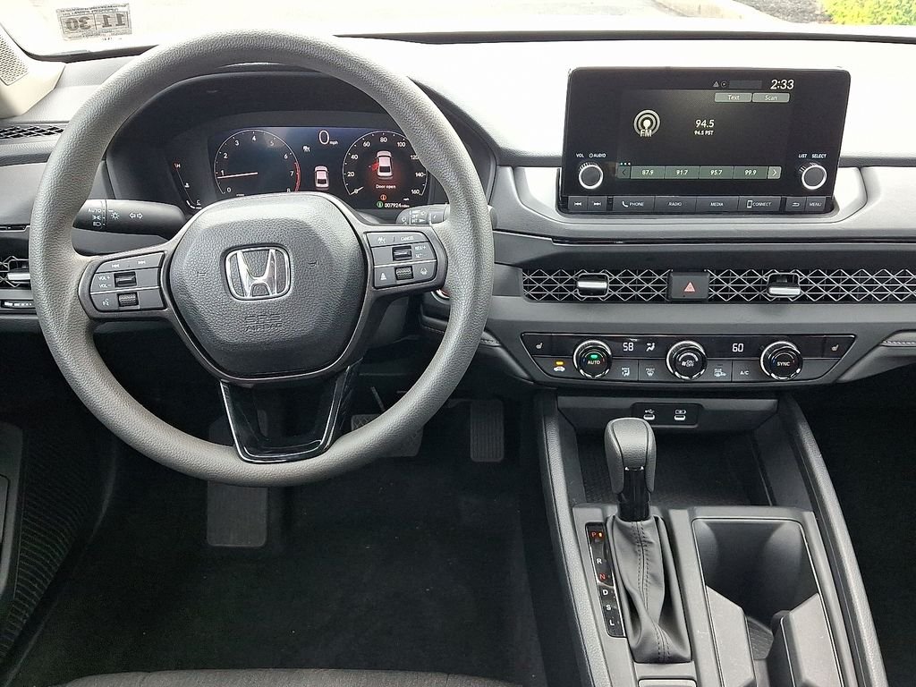 Certified Used 2025 Platinum White Pearl Honda 1.5T SE image 12