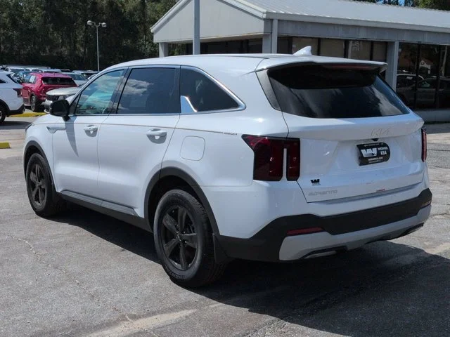 New 2026 Glacial White Pearl Kia LX image 7