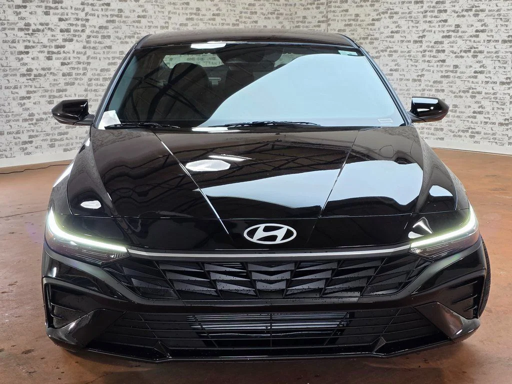 New 2026 Serenity White Hyundai SEL Sport image 2
