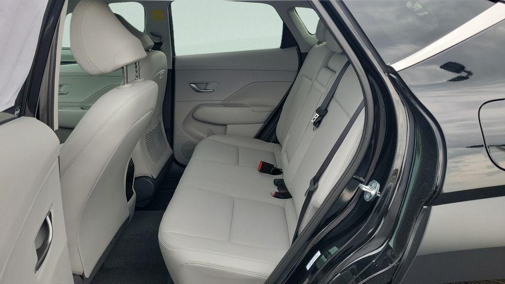 New 2026 Black Hyundai Limited FWD image 37