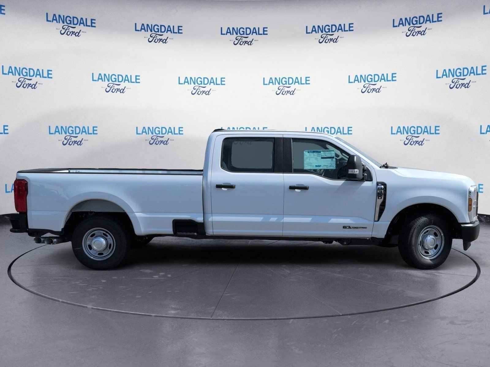 2026 Ford F-350 Super Duty XL - Photo 3