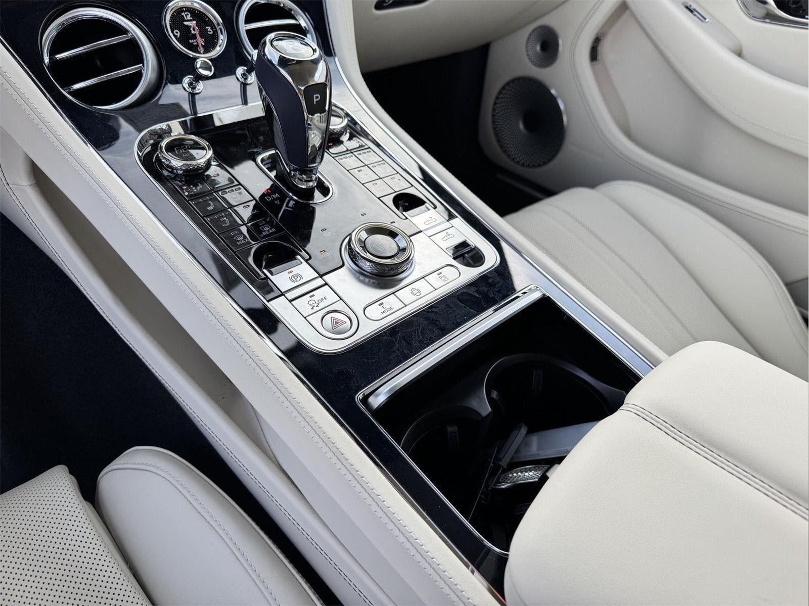 2026 Bentley Continental GTC Base - Photo 41