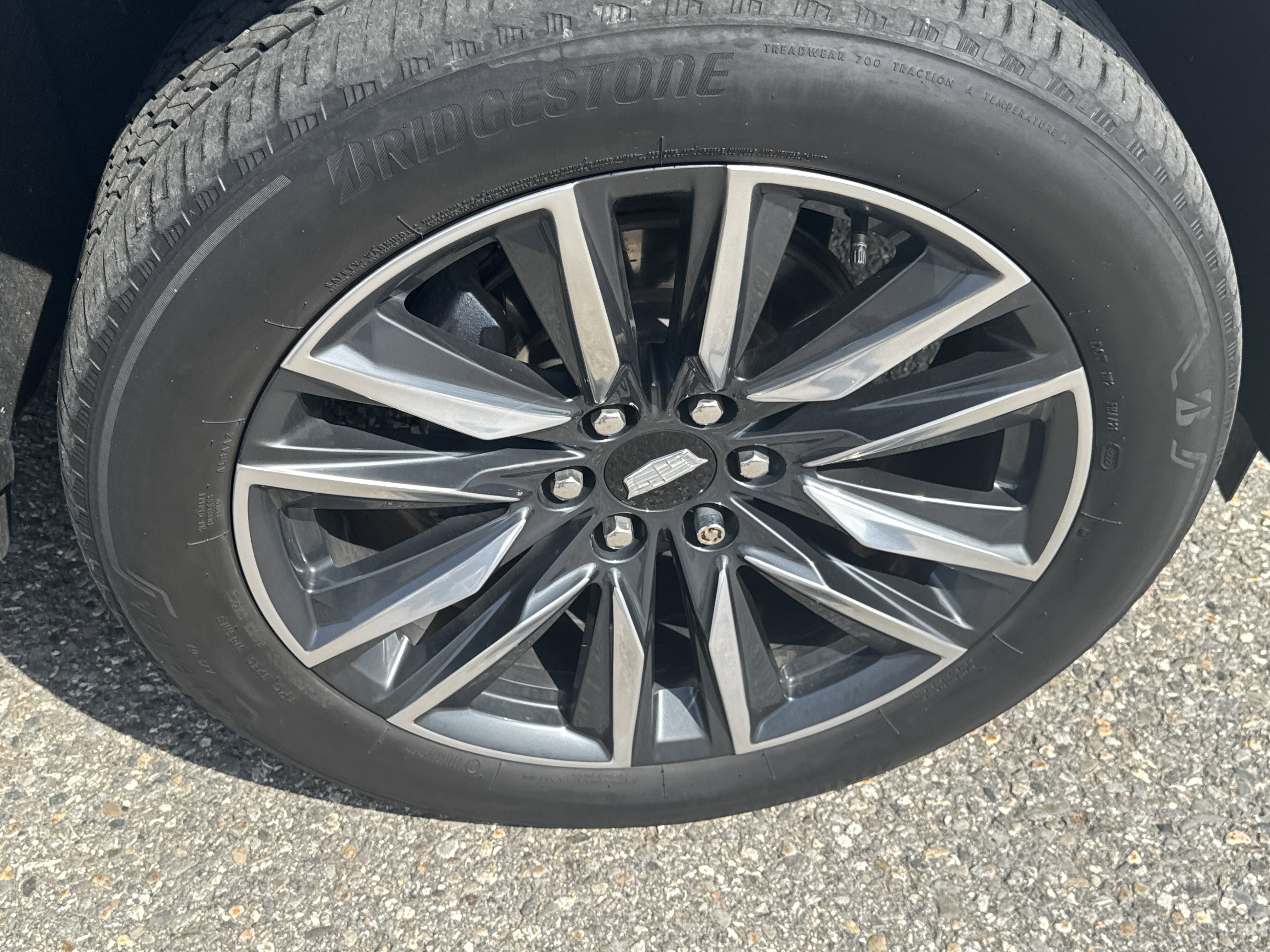 Used 2022 Satin Steel Metallic Cadillac Sport image 9