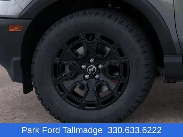 New 2025 Carbonized Gray Metallic Ford Outer Banks image 19