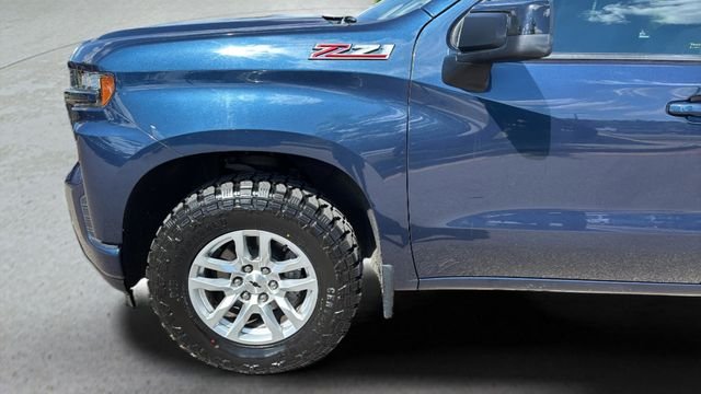 Used 2020 Blue Chevrolet RST image 34