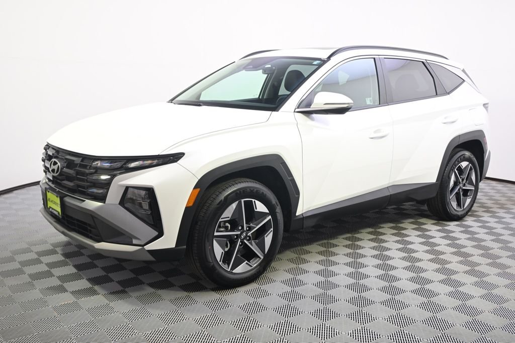 Certified 2025 Hyundai Tucson SEL Convenience with VIN 3KMJCCDE0SE016046 for sale in St. Louis Park, Minnesota