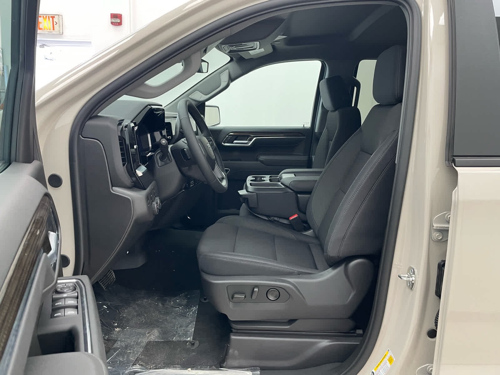 2026 Chevrolet Silverado 1500 RST - Photo 8