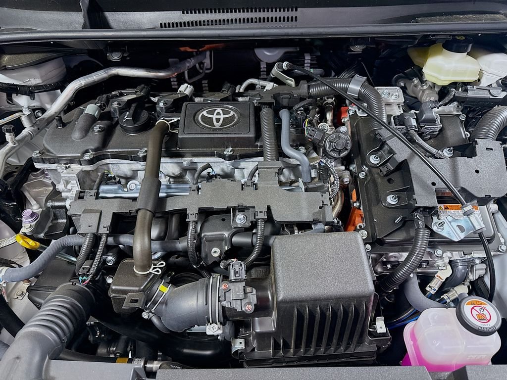 Used 2026 Wind Chill Pearl Toyota Hybrid LE image 26
