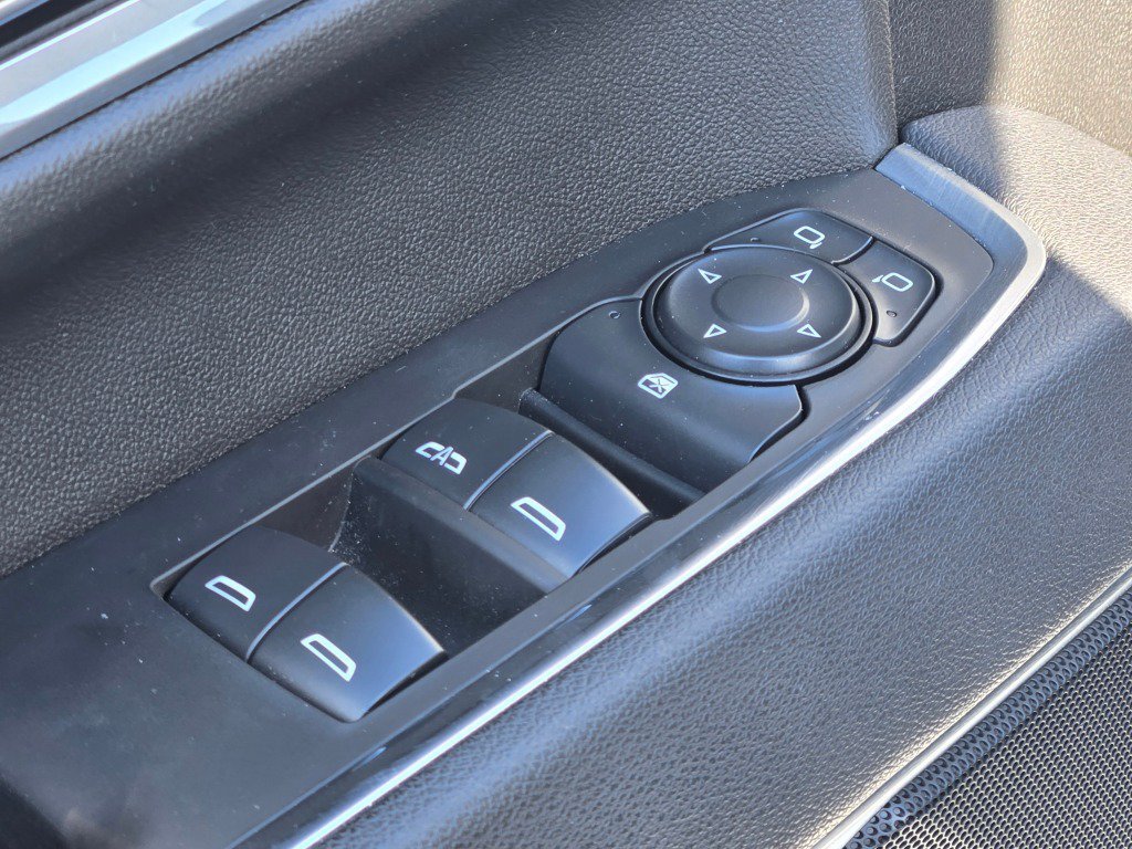 2025 Chevrolet Silverado 2500HD LT - Photo 21