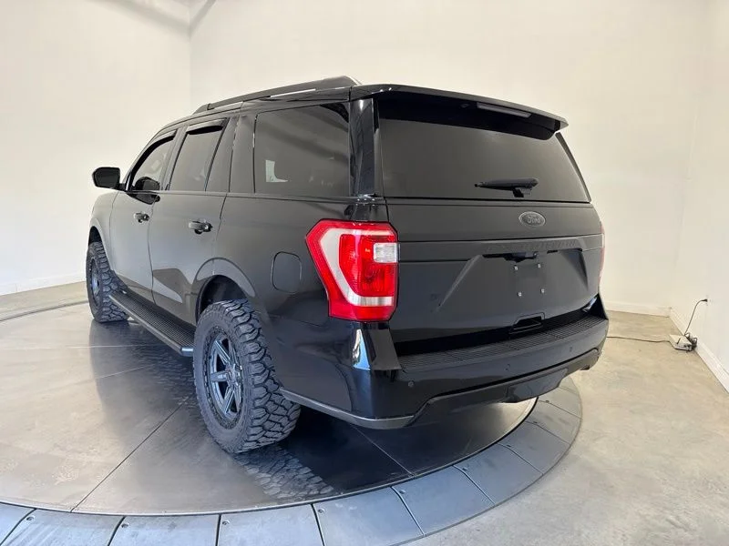 Used 2021 Black Ford XLT image 5