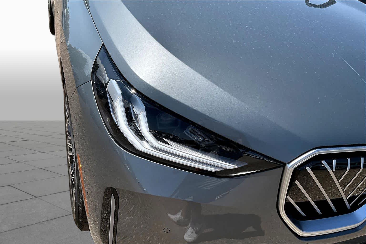 New 2026 Skyscraper Grey Metallic BMW 30 xDrive image 13